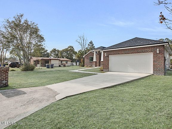 2nd image of 2045 BURGOYNE Drive