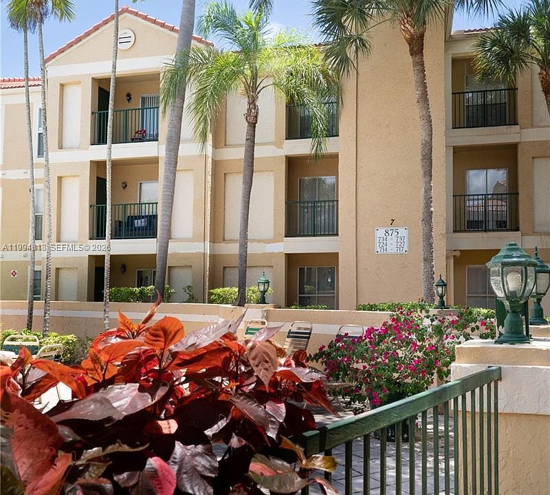 1st image of 875 Riverside Dr APT 715
