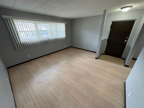 2nd image of 645 S 20th St #2