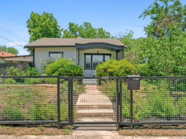 709 WAVERLY AVE, San Antonio, TX 78201