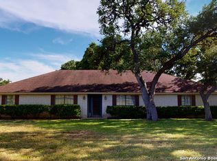 9470 Deer Ridge Dr, Boerne, TX 78006