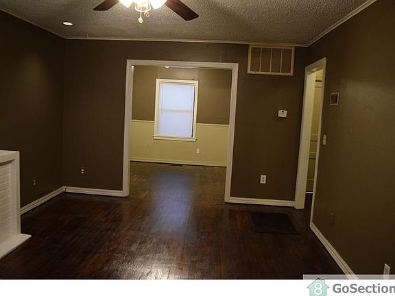 3rd image of 2908 N Adams Ave