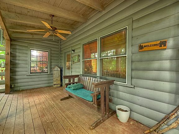 5th image of 137 Welch Ln