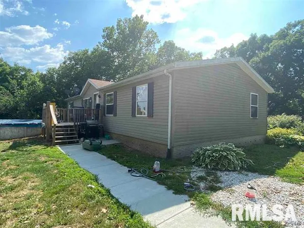 4864 Independence Hall Rd, Frederick, IL 62639