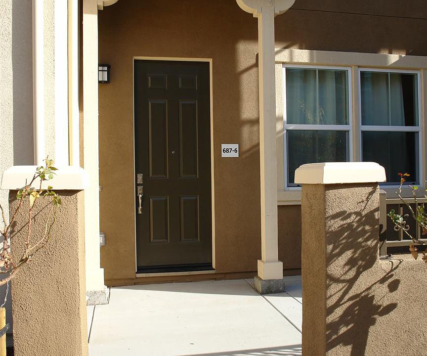 1st image of 687 Celadon Cir Unit 6