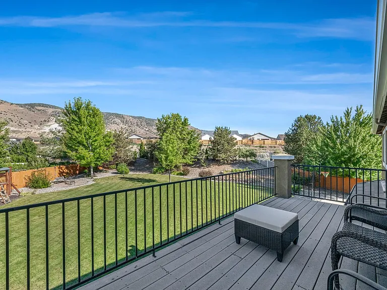 2425 Crooked Canyon Ct — Photo 28