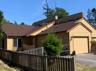 1215 23rd St, Bellingham, WA 98225