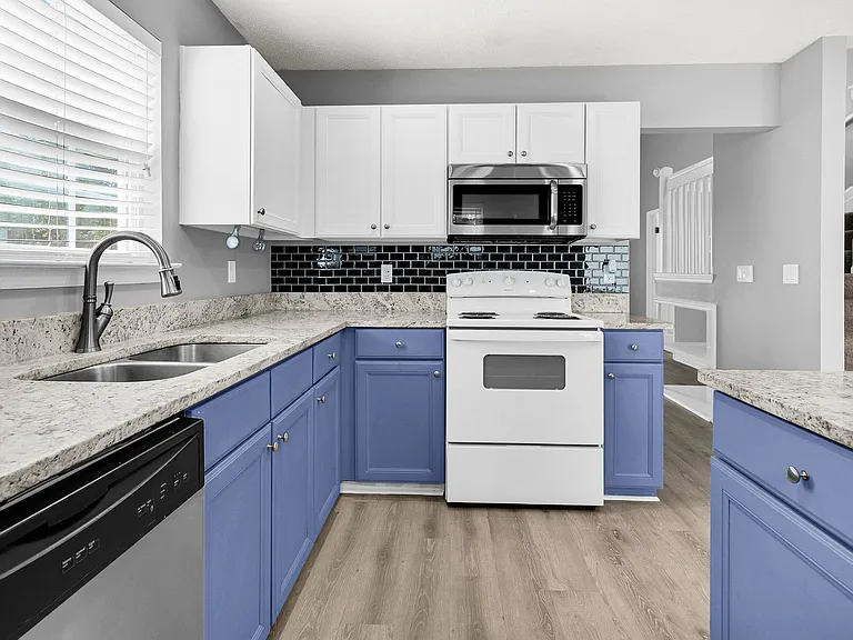 478 Doane Way #1 — Photo 35