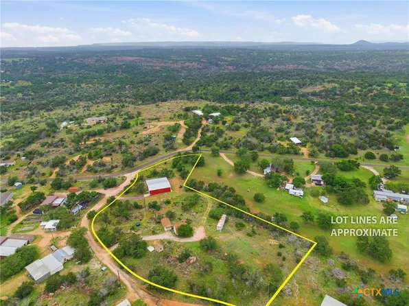 104 Ridge Rd, Burnet, TX 78611