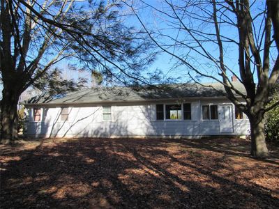 166 Manor Lane, Riverhead, NY, 11901