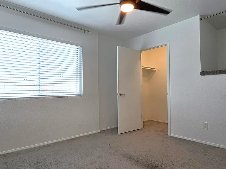 1325 S Judd St — Photo 14
