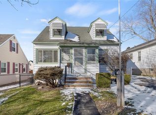 456 Ridgewood Dr, Syracuse, NY 13206