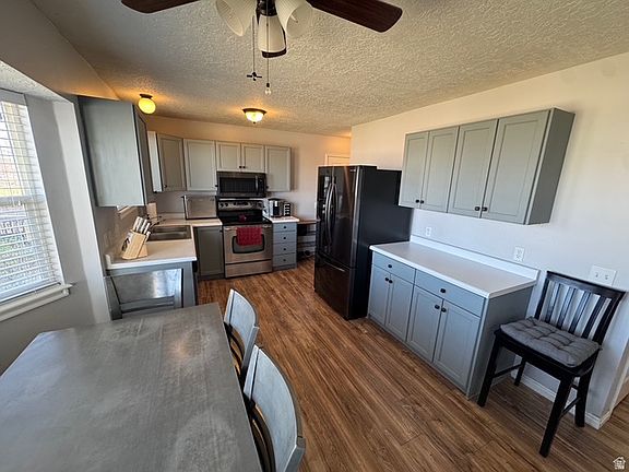 4th image of 792 W Timpie Rd S