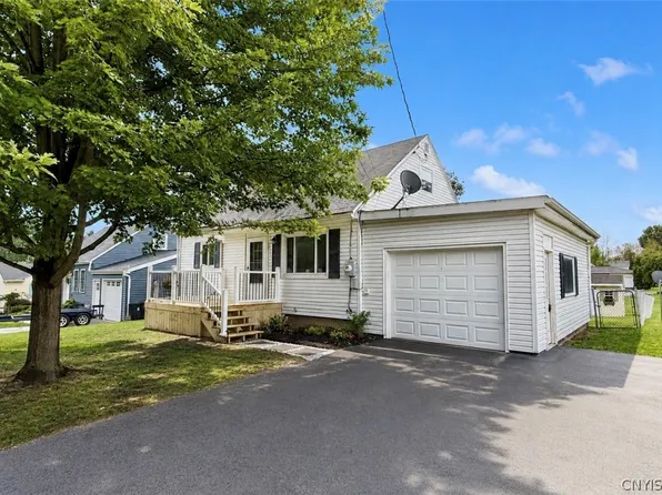 26 Copley St, Auburn, NY 13021
