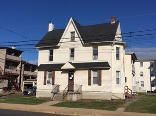 107 S Hellertown Ave APT 3, Quakertown, PA 18951
