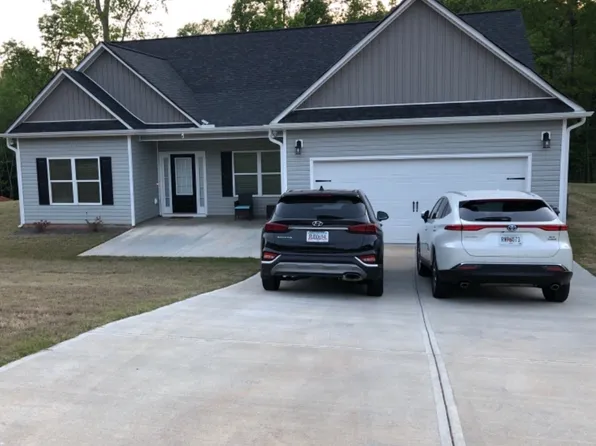 70 Cranbrooke Ln, Dallas, GA 30157