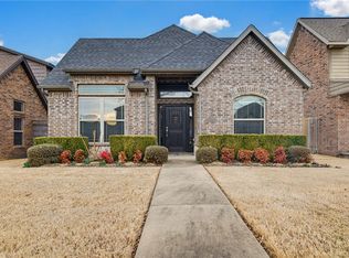 3214 SW Stonepoint Ave, Bentonville, AR 72712