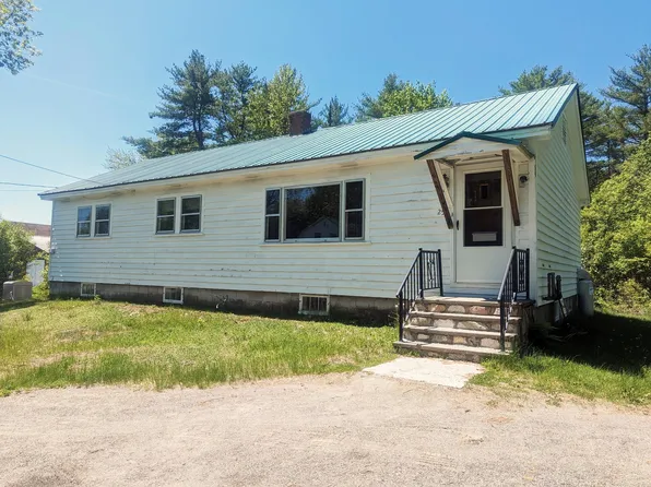 25 Meulendyk Avenue, Brownville, ME 04414