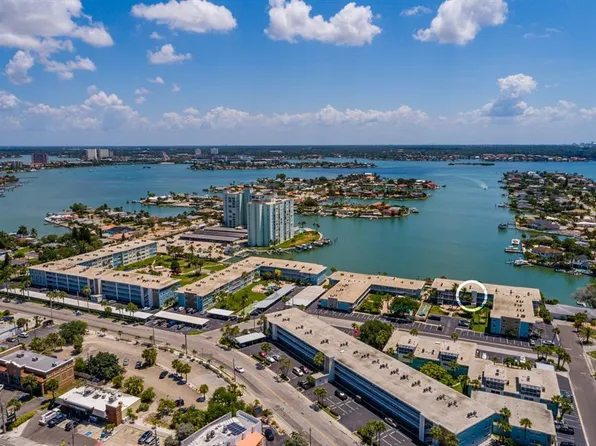 6061 2nd St E APT 56, St Pete Beach, FL 33706