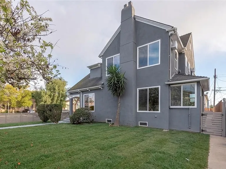 4500 W 16th Pl — Photo 2