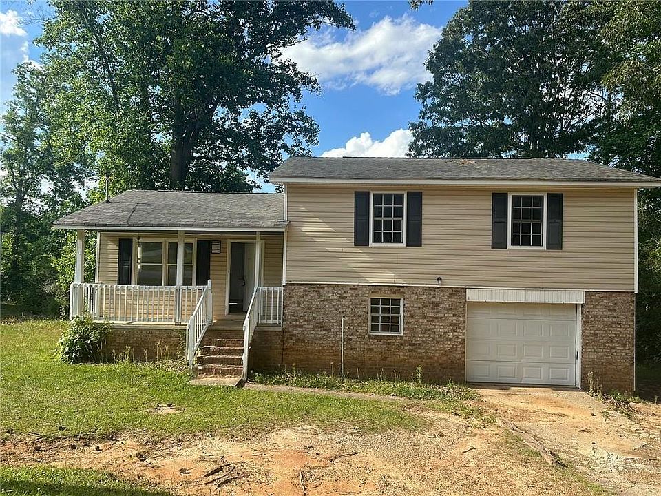 1st image of 130 Knob Dr