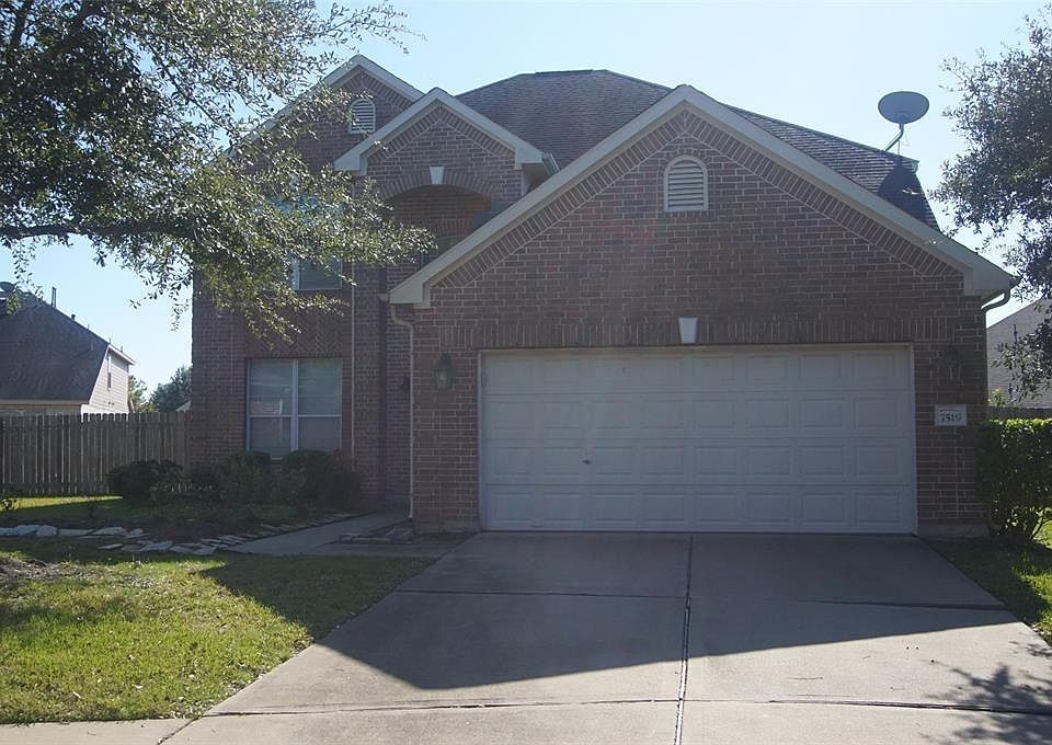 1st image of 7519 Chathan Glen Ln