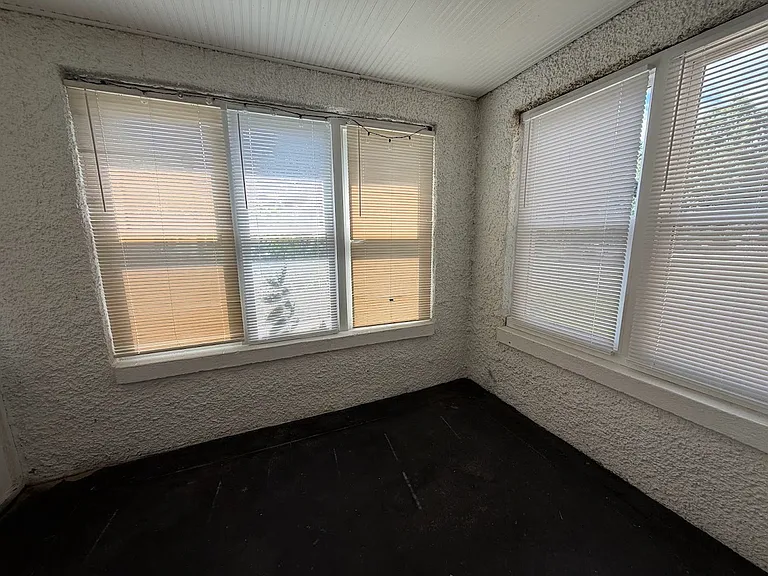 75-81 Presque St #77 — Photo 10
