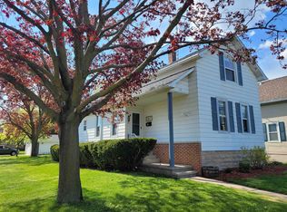 327 Idaho St, Oshkosh, WI 54902