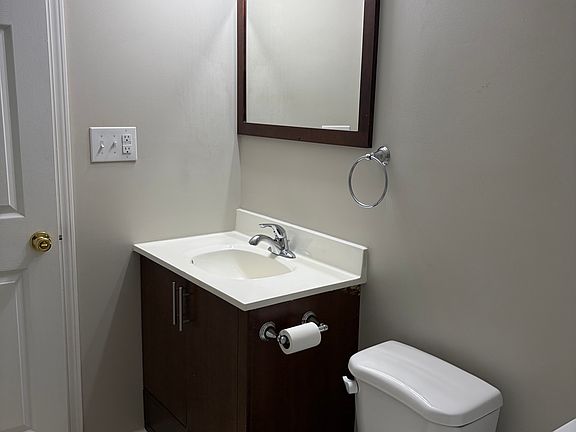 Bathroom/Laundry