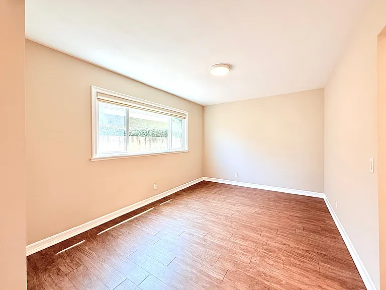 15338 Nantes Cir — Photo 20