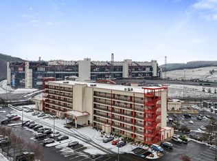 210 Raceday Center Dr UNIT 1306, Bristol, TN 37620