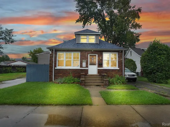 5036 Marseilles St, Detroit, MI 48224