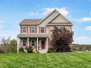 25 Hill View Dr, Florida, NY 10921