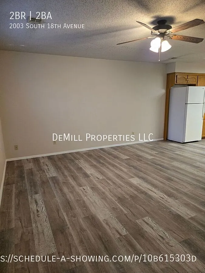Freshly Updated 2BR/2BA Duplex in Ozark w/ 1-Car Garage — Photo 2