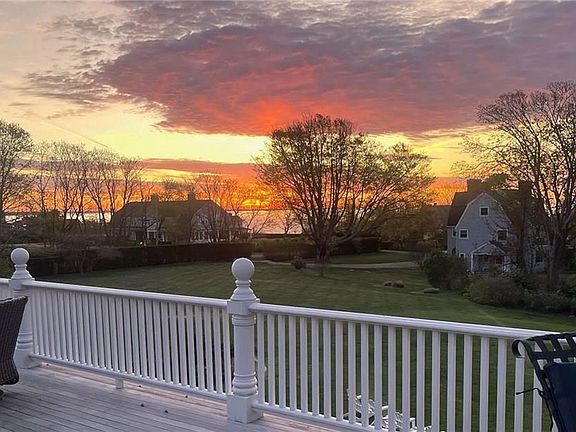 3rd image of 430 Ocean Rd