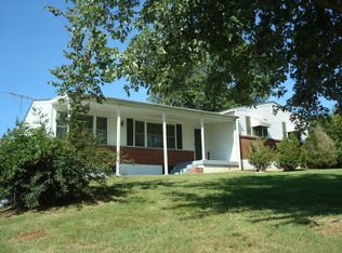 425 Double Log Cabin Rd, Lebanon, TN 37087