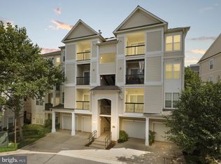 11375 Aristotle Dr #9404, Fairfax, VA 22030