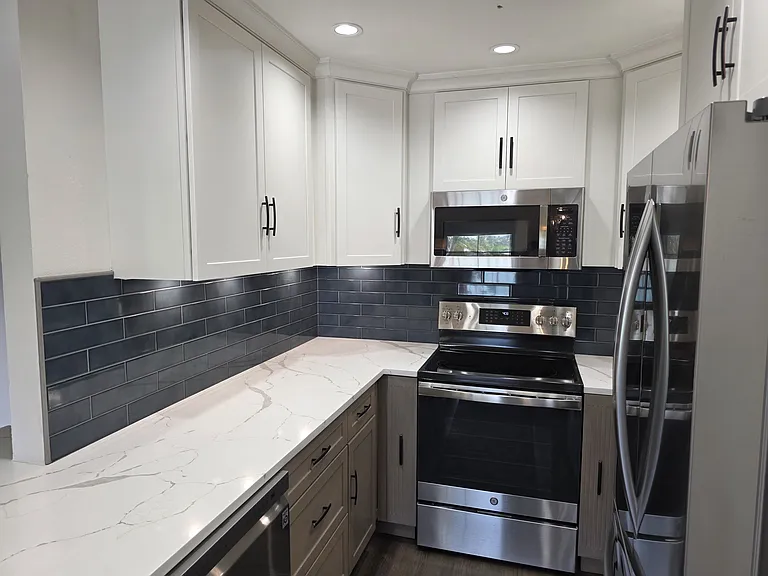 507 Plaza Seville Ct #14 — Photo 14