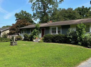 4087 Shoreham Beach Rd, Edgewater, MD 21037