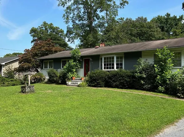 4087 Shoreham Beach Rd, Edgewater, MD 21037