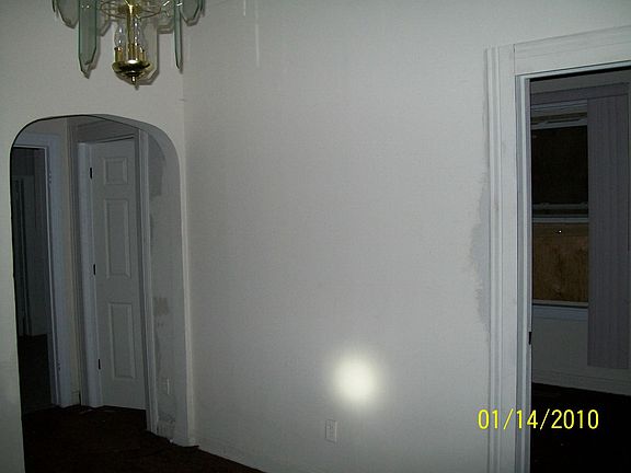 4th image of 8222 S Marquette Ave