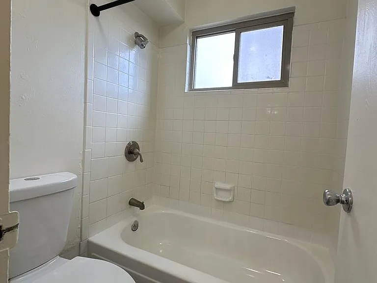 1380 Riverpoint — Photo 19