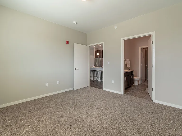 Dwell at Lakewood Apartments — Photo 9