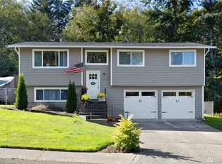 1504 Canyon Ct, Pt Orchard, WA 98366