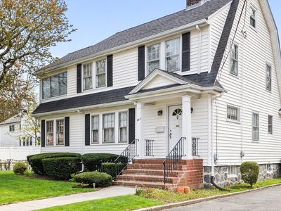 247 Bellevue St, West Roxbury, MA, 02132