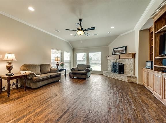 4th image of 5409 Bentrose Dr