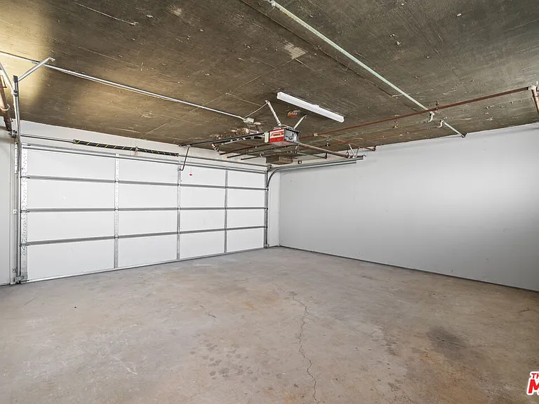 2541 Stoner Ave #1 — Photo 23