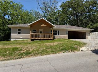1311 N Mansfield Road, Ava, MO 65608