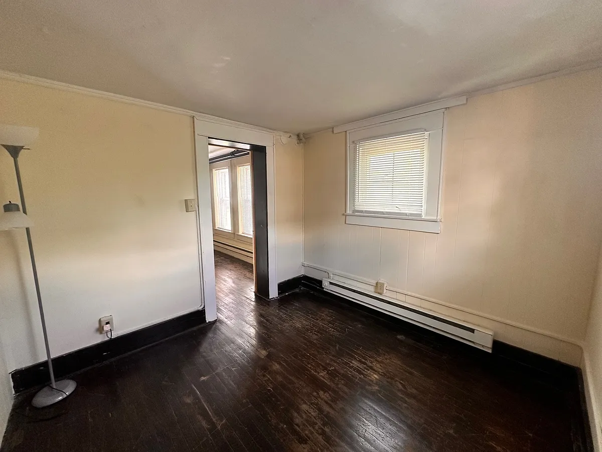 Building Photo - 662 Spruce St #4