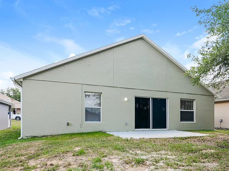 2055 Newtown Rd — Photo 16